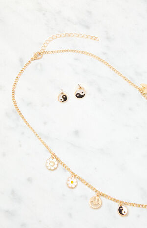 '90s Charm Necklace & Earring Bundle image number 2