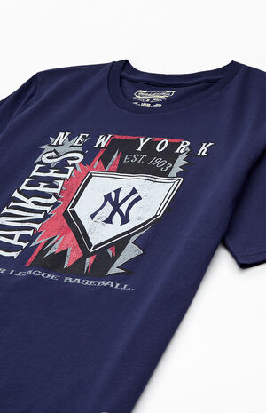 Kids NY Yankees Retro 90&rsquo;s Poster T-Shirt image number 2