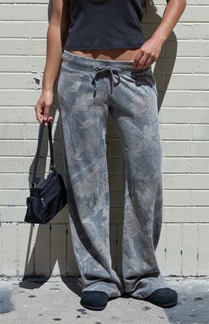 Camo Hilary Yoga Baggy Sweatpants image number 2