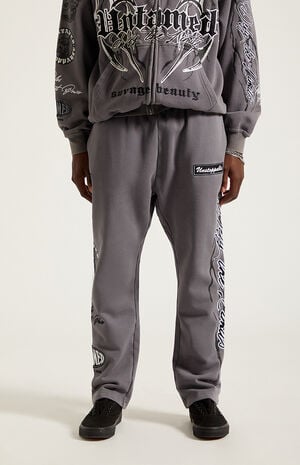 Untamed Fleece Straight Leg Sweatpants image number 2