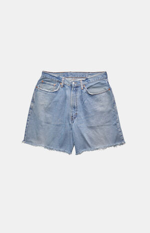 90s Levi's Denim Shorts image number 2