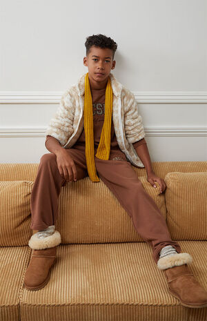 Brown Full-Zip Geometric Sherpa Jacket image number 1