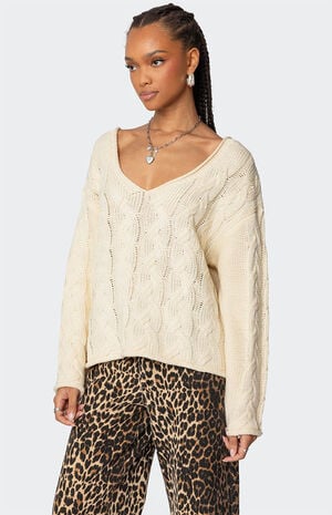 Inga Oversized Cable Knit Sweater image number 4