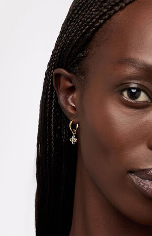 Liora Flower Hoop Earrings image number 3