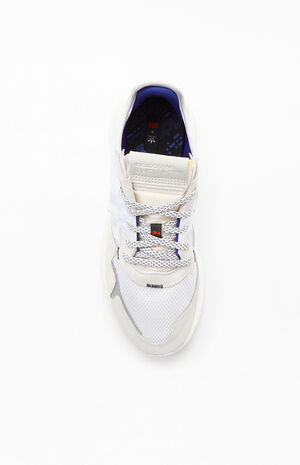 White Nite Jogger Shoes image number 6