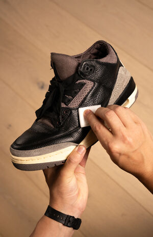 Leather Sneaker Wipes image number 6