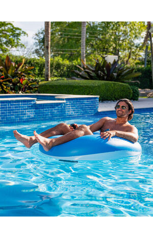 Tube Runner Pro 2.0 12V Motorized Pool Tube image number 4