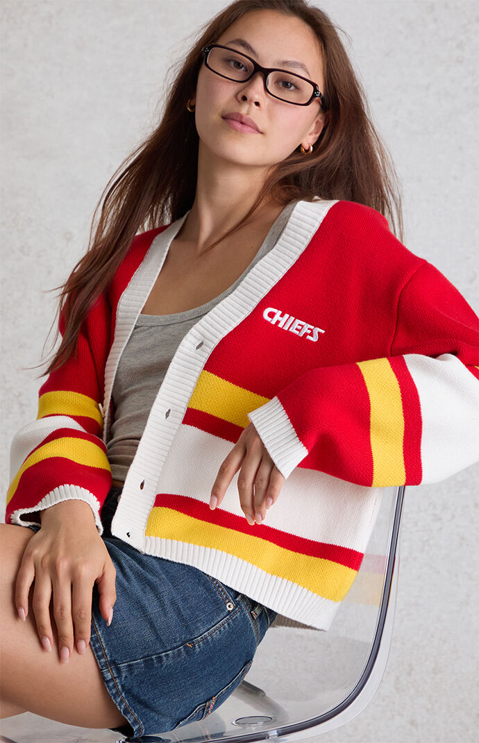 WILD COLLECTIVE x NFL Kansas City Chiefs Knit Cropped Cardigan