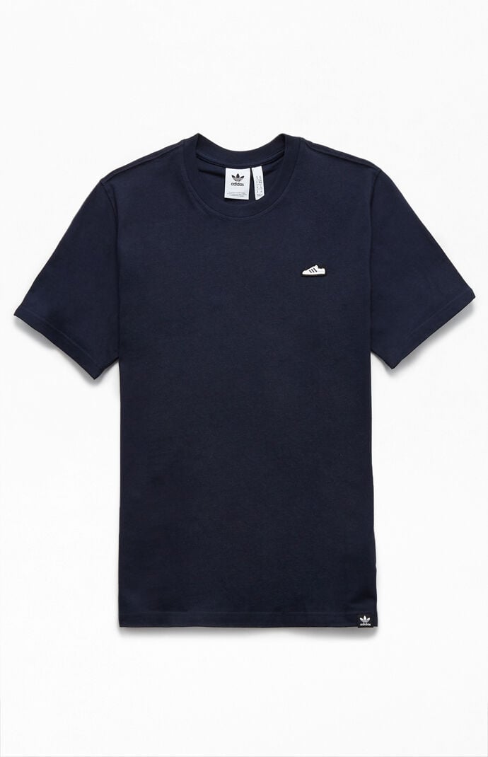 adidas adicolor shirt