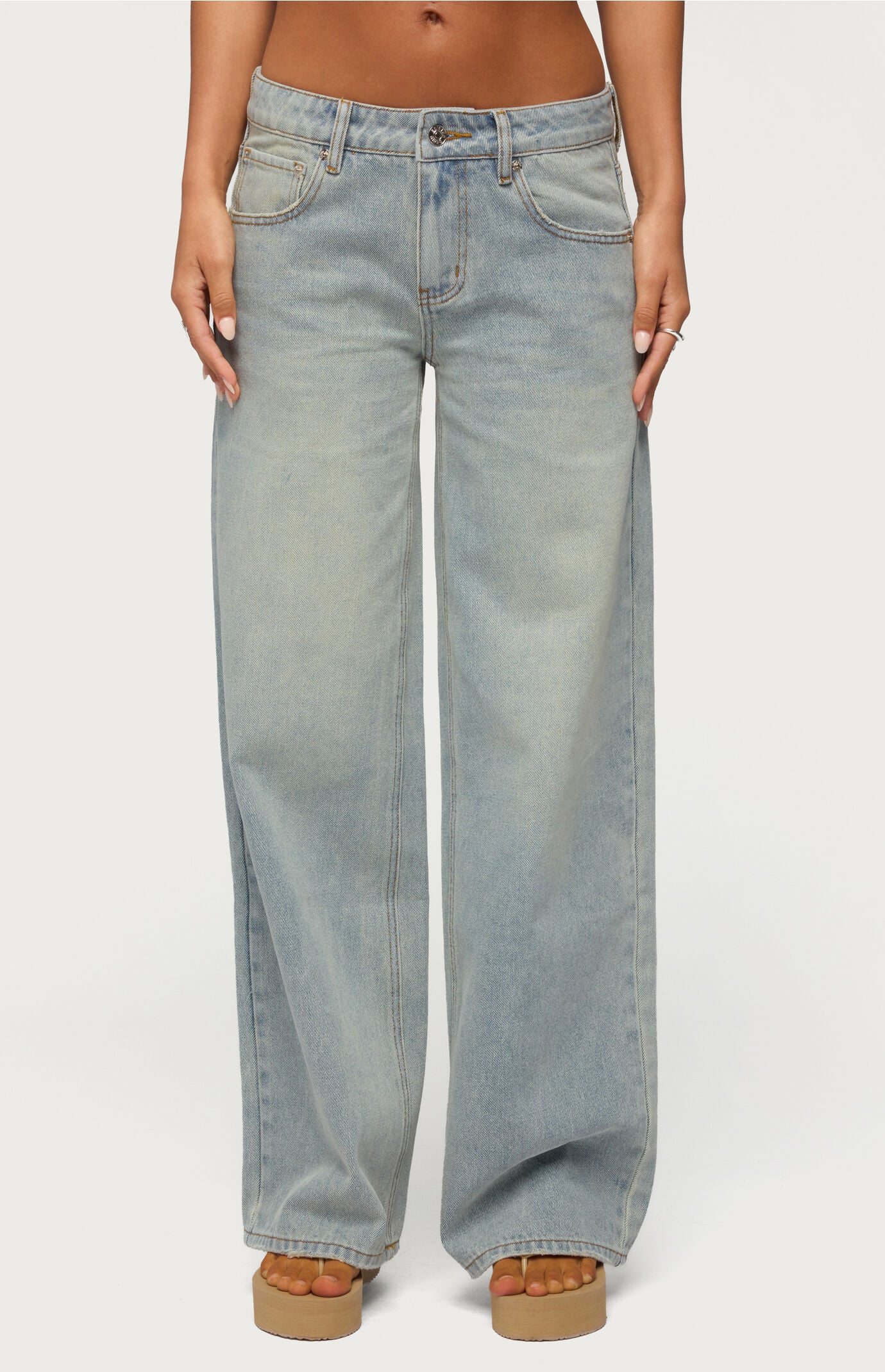 Edikted Quintie Mid Rise Straight Leg Jeans