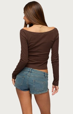 Cameo Boat Neck Button Up image number 3