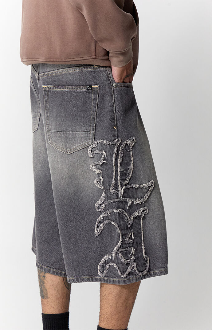 Pacsun Austin Extreme Baggy Jorts Frayed LA Applique Gray | Pacsun