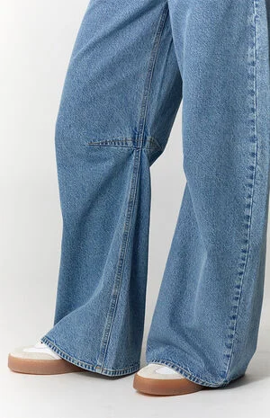Ronnie Ultimate Low Rise Barrel Jeans Medium Blue image number 5
