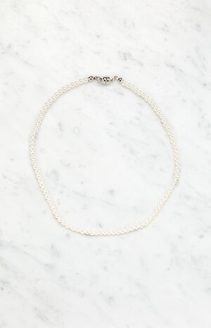 Pearl Choker Necklace image number 3