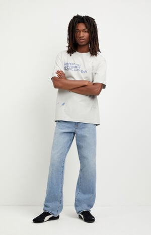 Logan Relaxed Straight Jeans Light Blue image number 1