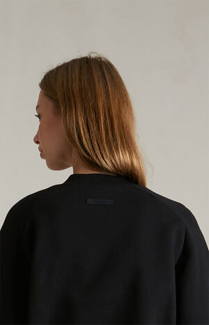 Women's Black University Fleece Cropped Crew Neck Sweatshirt image number 5