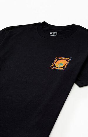 Social T-Shirt image number 3