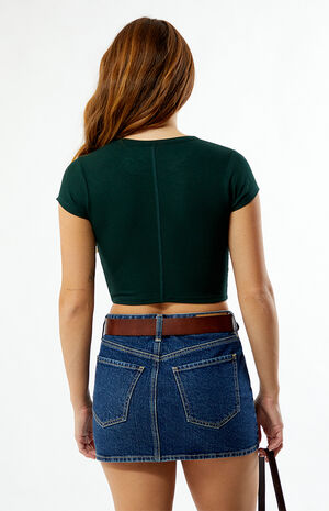 Queen Cropped T-Shirt image number 3