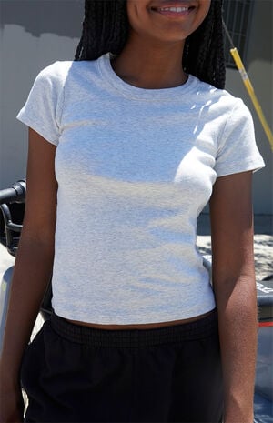 Hailie Basic T-Shirt image number 3