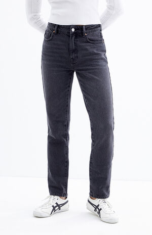 Black Mom Jeans image number 2