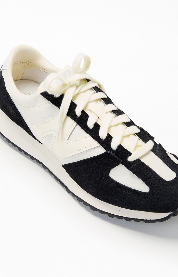 New Balance Black 471 Sneakers
