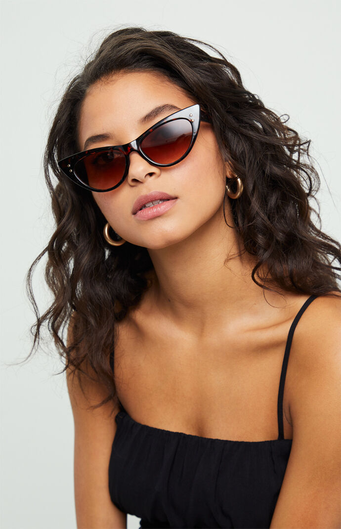 Tortoiseshell Starred Cat Eye Sunglasses