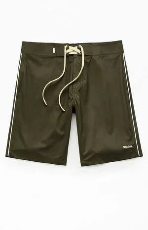 Essential 9.5" Boardshorts image number 1