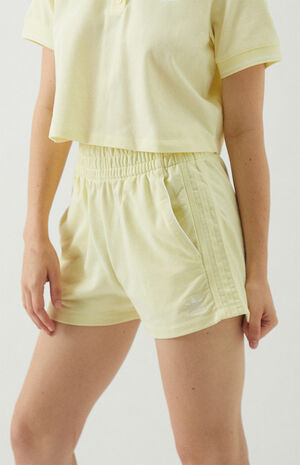 Tennis 3-Stripes Shorts image number 1