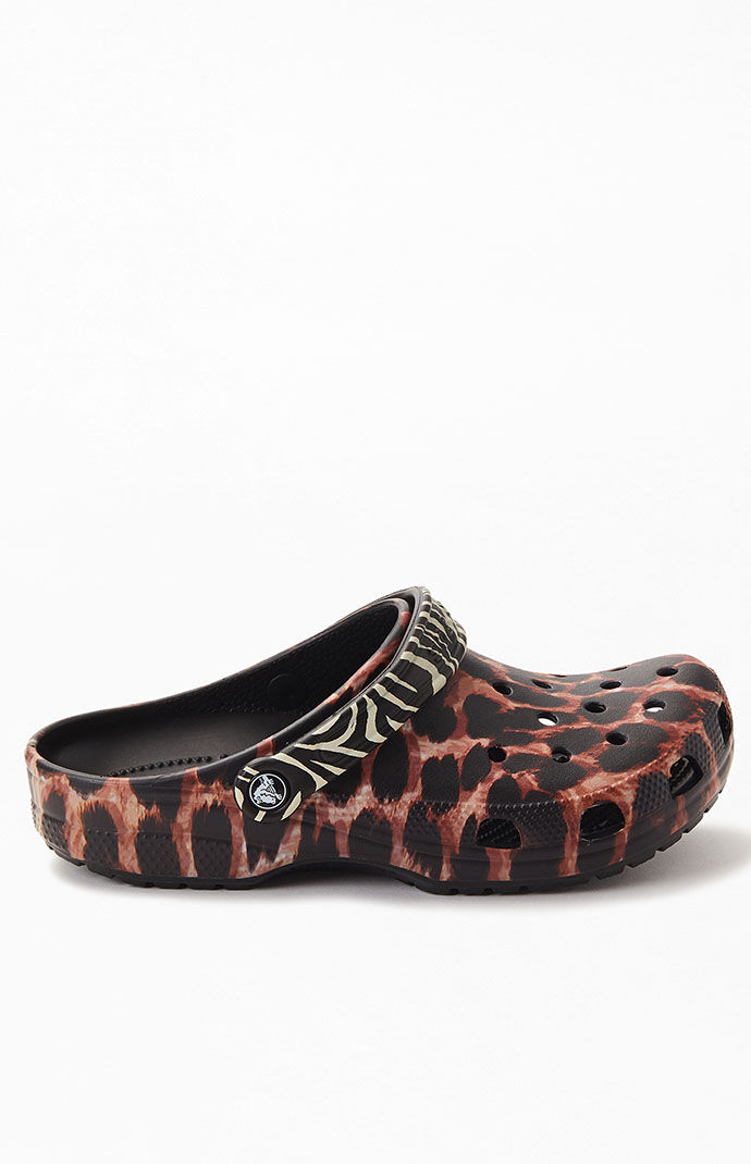 Cheetah print fur 2025 crocs