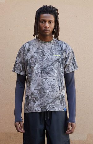 Tree Camo Vintage Wash Heavyweight T-Shirt image number 2