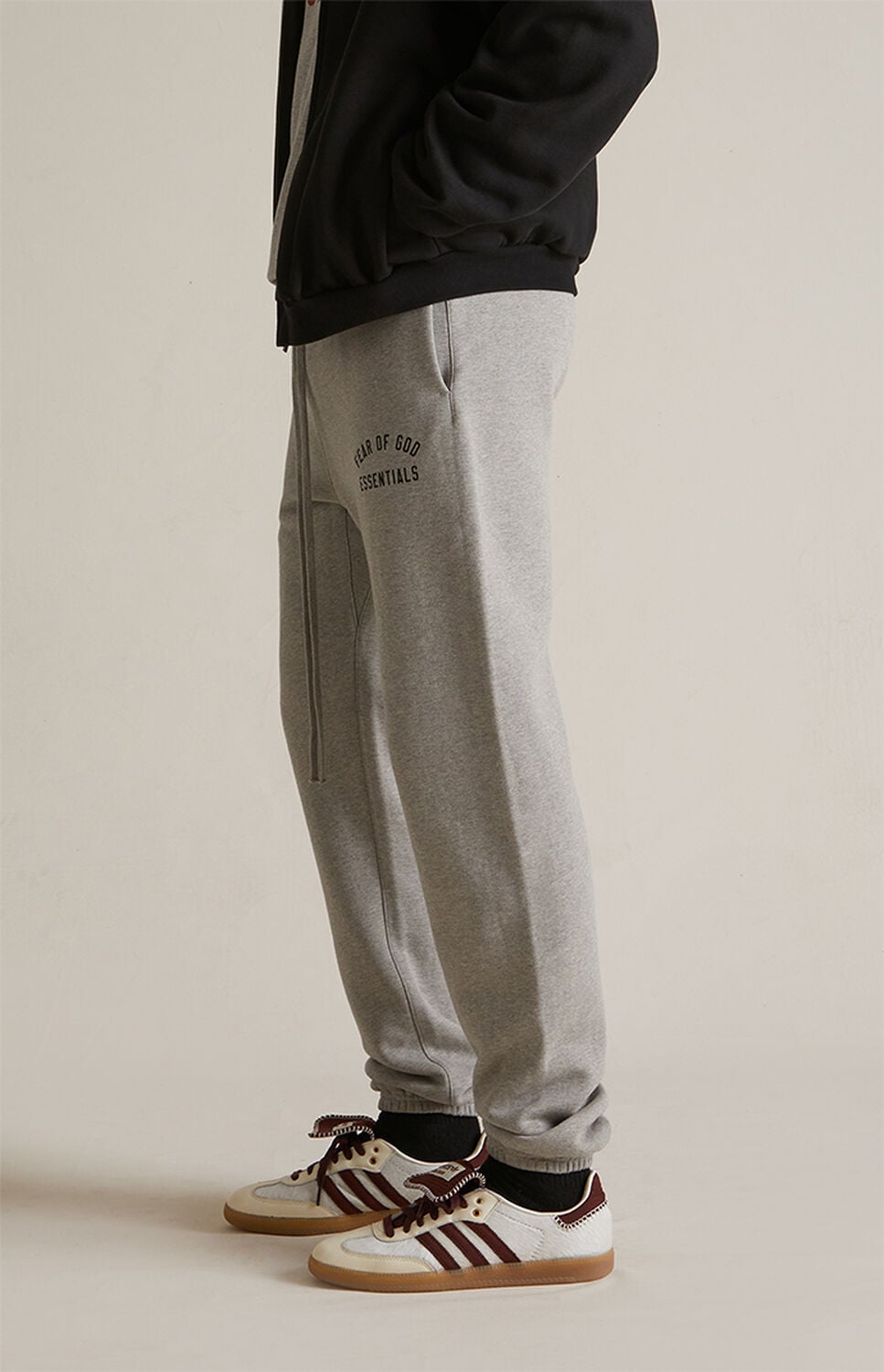 Fear of God ESSENTIALS Dark Heather Oatmeal Classic Sweatpants thumbnail 4