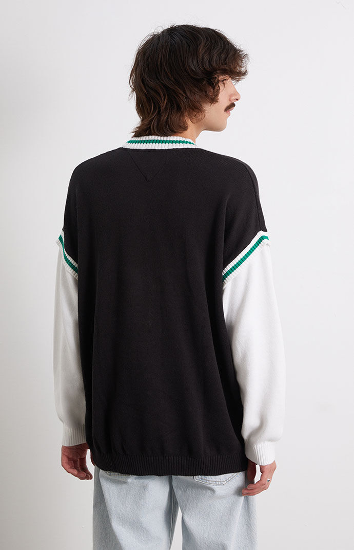 Skater sweater deals