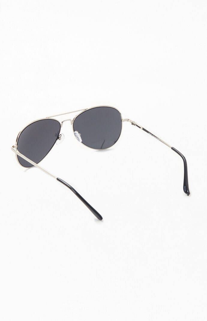 Silver Metal Aviator Sunglasses