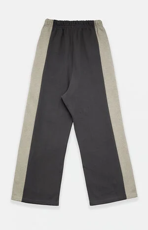 Iron Gray Paneled Lounge Baggy Sweatpants image number 2