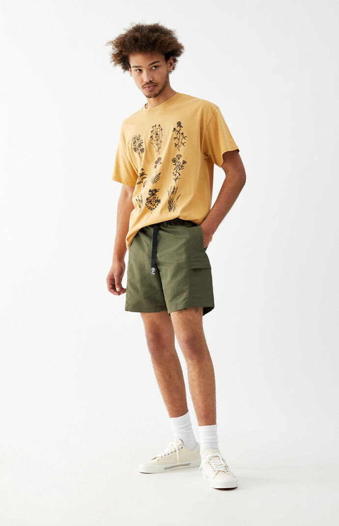 Response Belted Shorts
