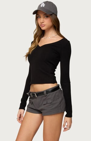 Larna V Neck Ribbed T-Shirt image number 2