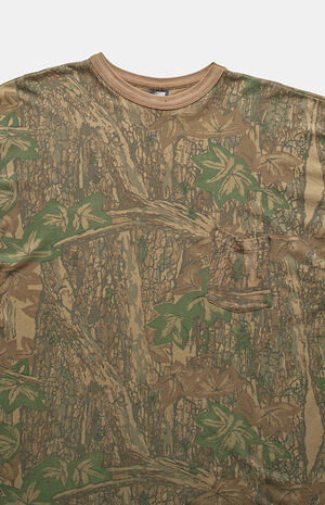 90s Camo Graphic T-Shirt image number 3