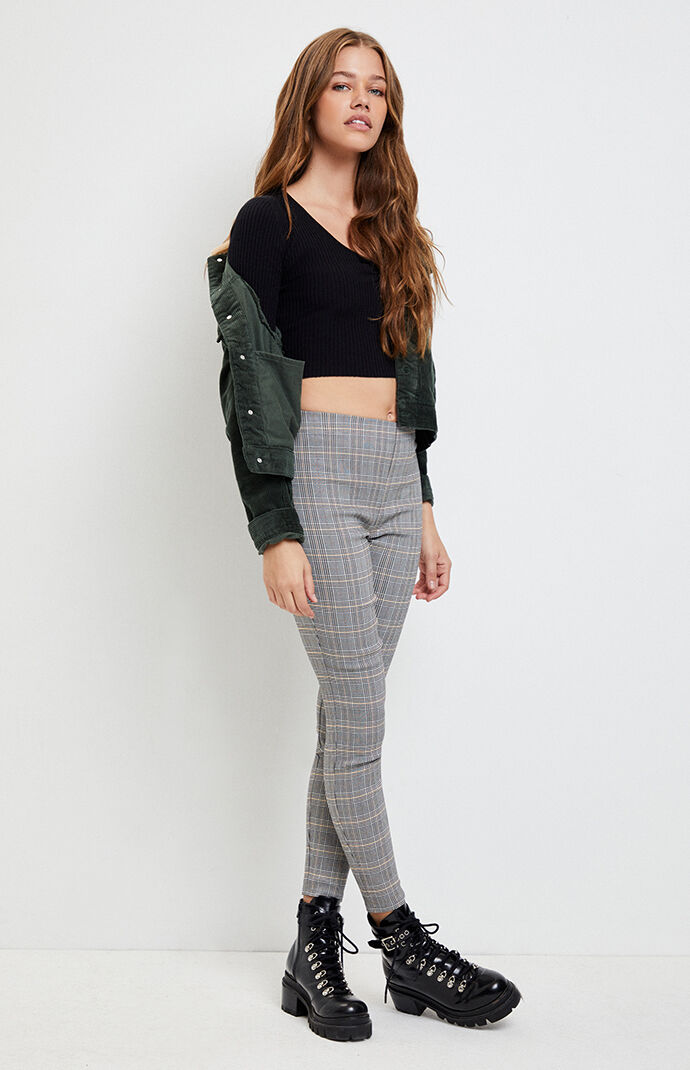 Long Sleeve Cinched Sweater Top