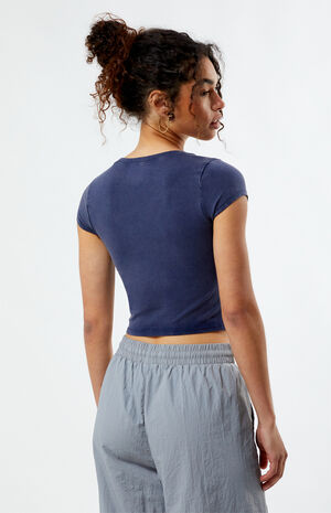 Courtyard Scoop T-Shirt image number 3