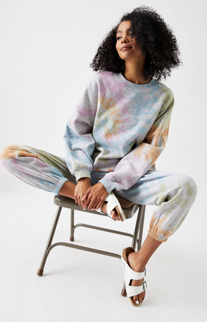 Trippy Tie Dye Classic Sweatshirt