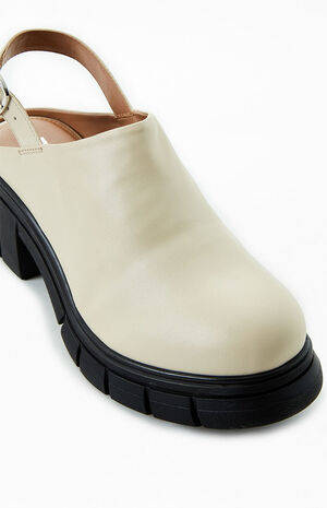 Women's Soft Grunge Platform Clogs image number 6