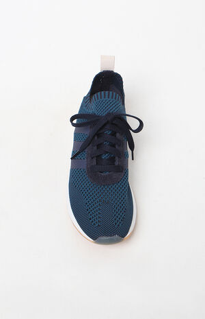 Women's Flashback Sneakers image number 4