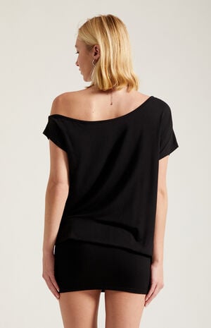 Lexi Short Sleeve Off-The-Shoulder Mini Dress image number 4