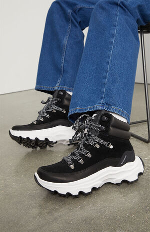 Women's Kinetic Breakthru Conquest Boots image number 2