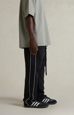 Jet Black & Cloud White Relaxed Fleece Sweatpants image number 4