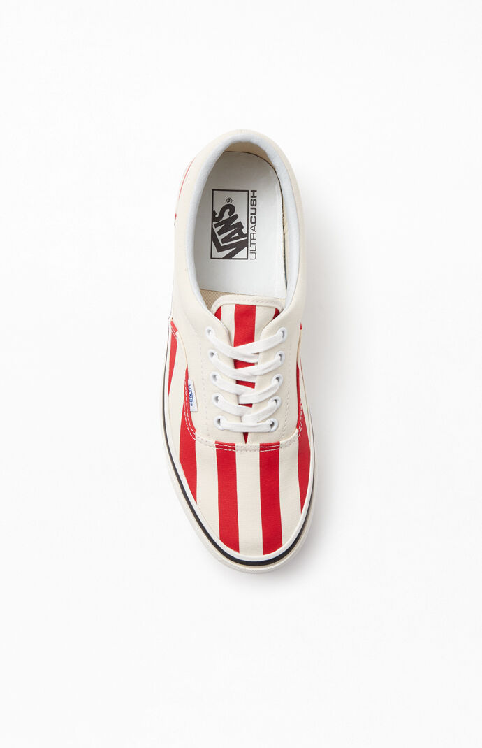 vans red stripe