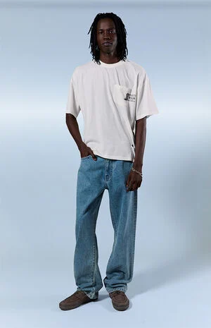 Logan Relaxed Straight Jeans Light Blue image number 1