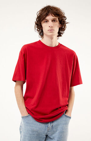 Red Reece Regular T-Shirt image number 1