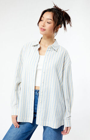 Amore Striped Oversized Shirt image number 3