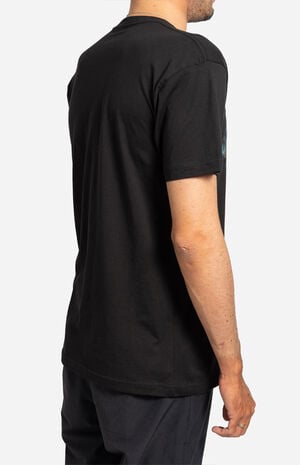 Cyber Island T-Shirt image number 6